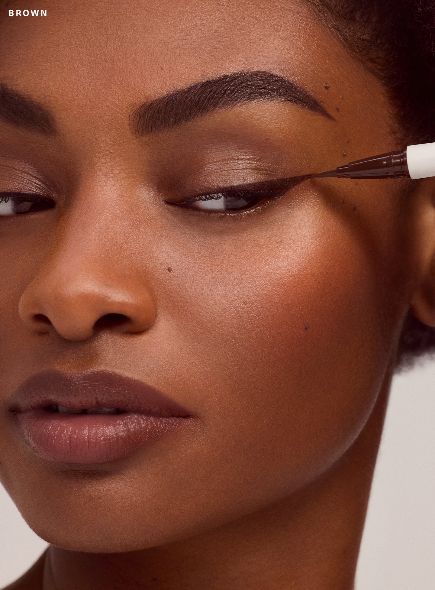 perfect strokes matte liquid liner brown perfect strokes matte liquid liner brown